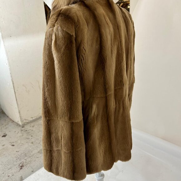Vintage gorgeous preloved- FUR  - MINK PLUKED WITH fox COLLARD - Picture 3 of 6
